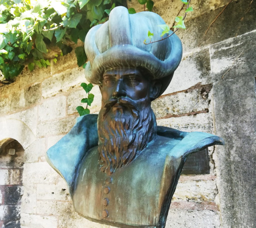 Bust of Mimar Sinan in the Caferağa Medresesi Çay Bahçesi