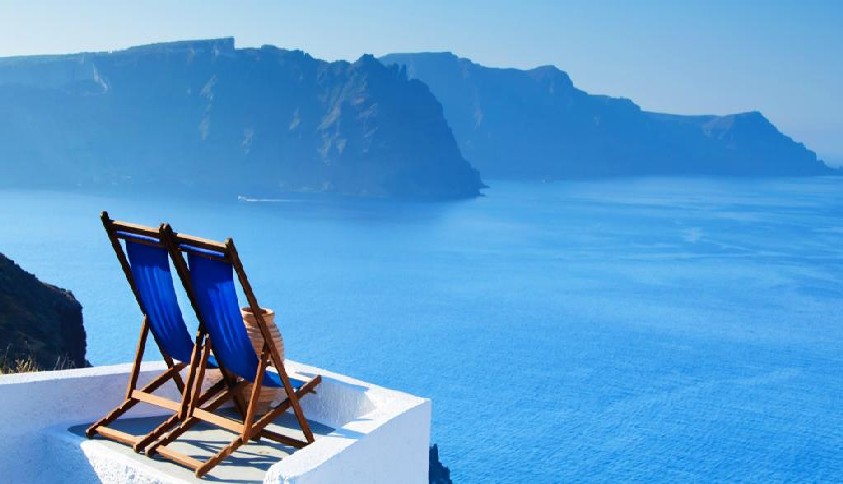 Santorini - Luxury vacations in Greece