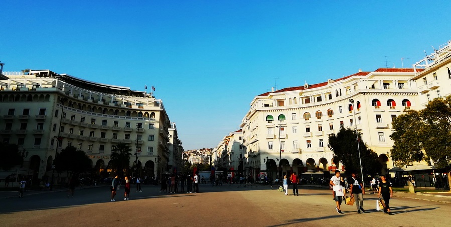 Aristotle Square is one of the top 10 historic sights in Thesslaoniki