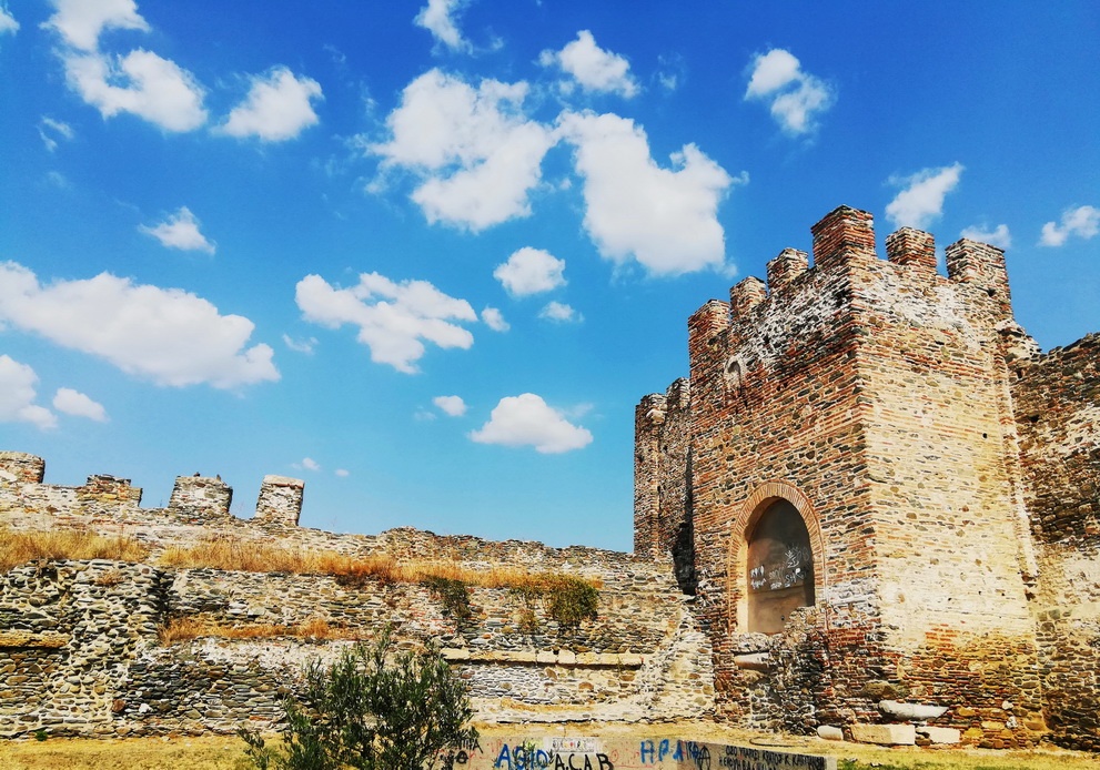 The Byzantine Walls are one of the top 10 historic sights in Thessaloniki