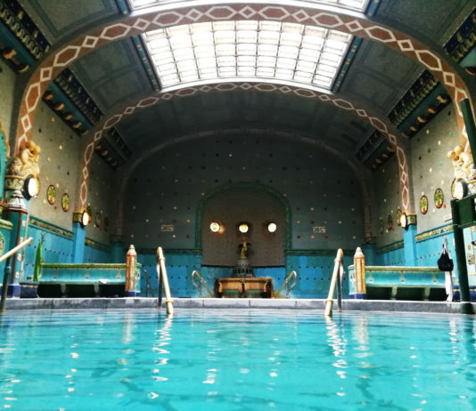 The Thermal Pools of the Art Nouveau Gellért Baths ona 2 or 3 day Budapest itinerary
