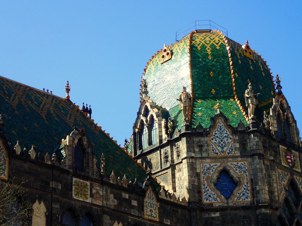 2 or 3 Days in Budapest - The Tiled Roof of the Museum of Applied Arts