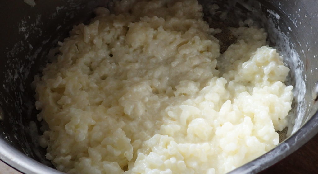 The small amount of rice in rizogalo absorbs 6X its volume in milk, to become fluffy and tender
