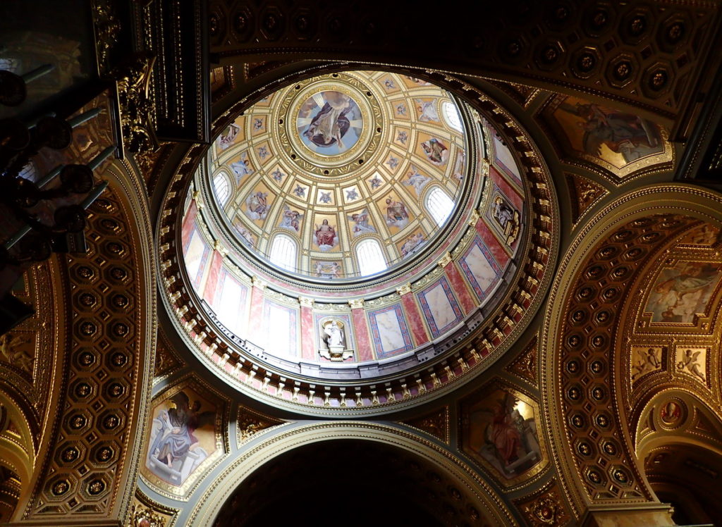 The gilded dome of the Neoclassical St. Stephen's Basilica on a 2 or 3 day Budapest itinerary