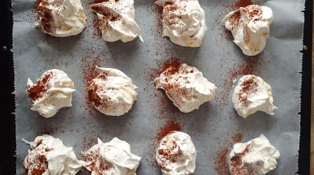 Giant Meringues with Tahini